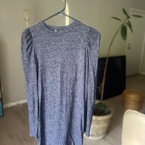 ✨ Chic & Sleek Navy Puff-Sleeve Dress – Size L ✨